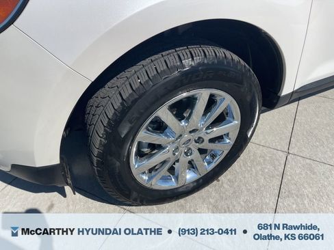 Used 2013 Ford Edge SEL image 17