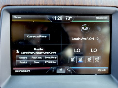 Used 2014 Ford F150 Lariat w/ Equipment Group 502A Luxury image 38