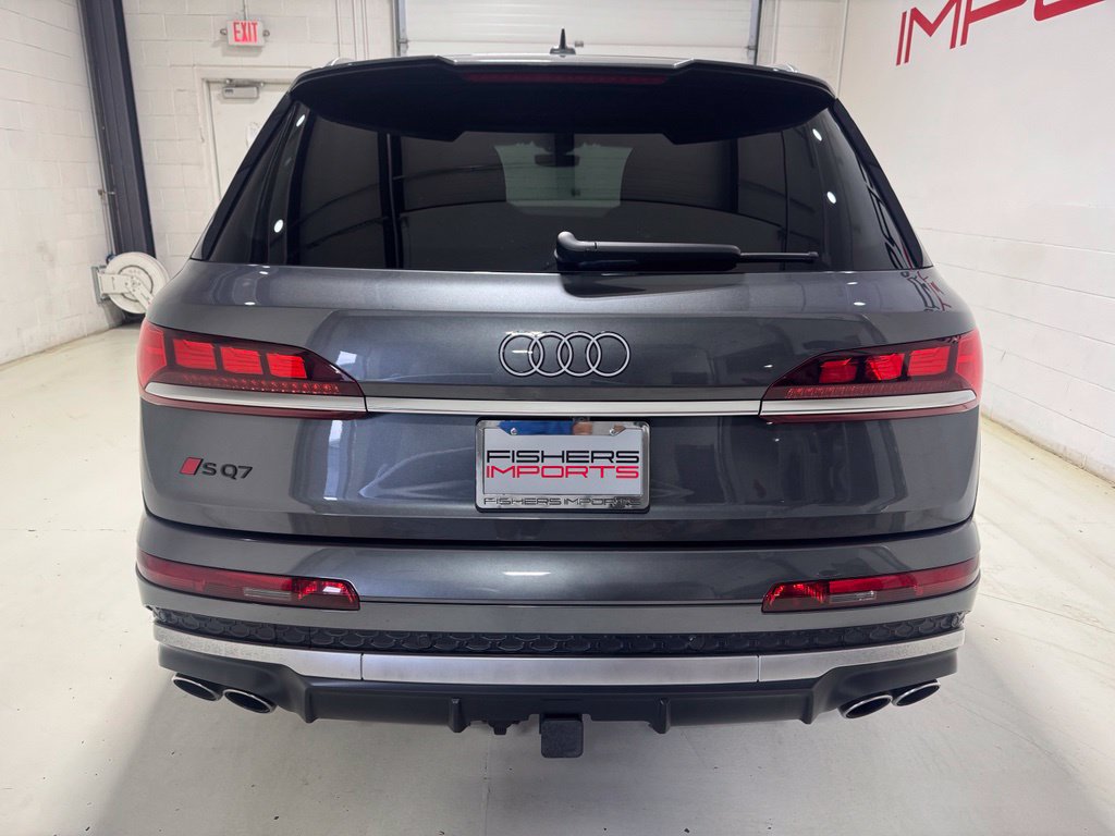 Used 2025 Audi SQ7 Prestige AWD/4WD image 5