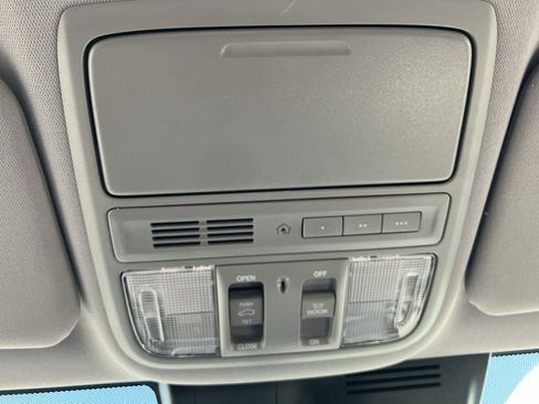 Used 2017 Honda CR-V EX-L image 28