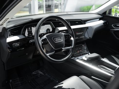 Certified 2024 Audi Q8 e-tron Prestige w/ Prestige Package AWD/4WD image 10
