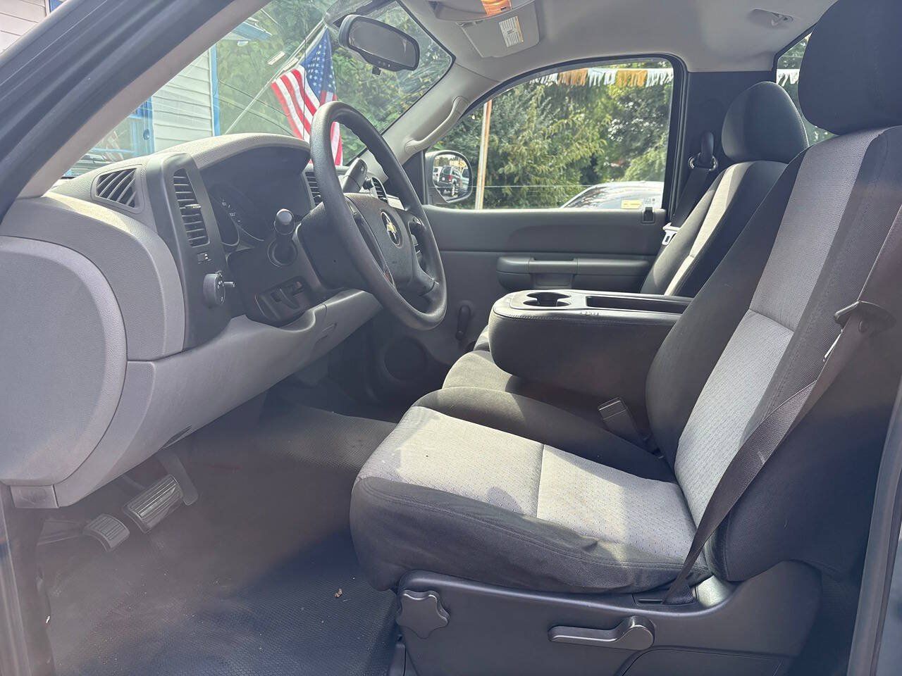 Used 2009 Chevrolet Silverado 1500 W/T RWD image 12