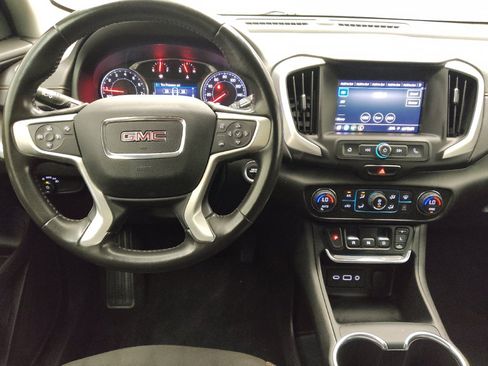 Used 2020 GMC Terrain SLE w/ Driver Convenience Package FWD image 22