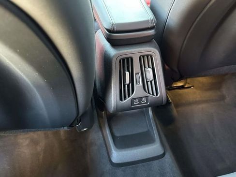 Certified 2025 BMW X2 xDrive28i image 18