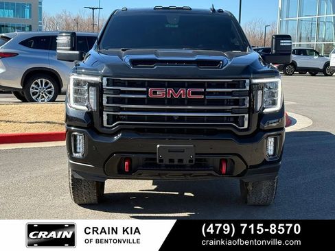 Used 2022 GMC Sierra 2500 AT4 w/ AT4 Preferred Package image 2