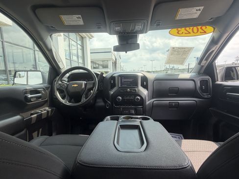 Used 2023 Chevrolet Silverado 1500 Custom w/ LPO, Dark Essentials Package AWD/4WD image 26