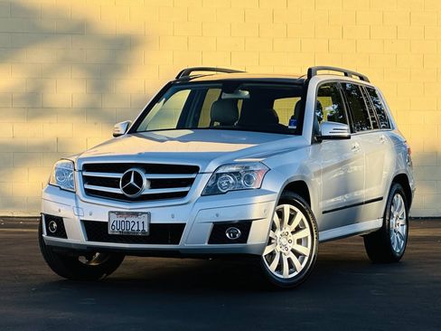 Used 2012 Mercedes-Benz GLK 350 2WD image 3