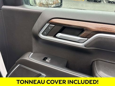 Used 2022 Chevrolet Silverado 1500 LT image 16