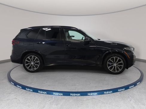 Used 2024 BMW X5 xDrive50e w/ M Sport Package AWD/4WD image 4