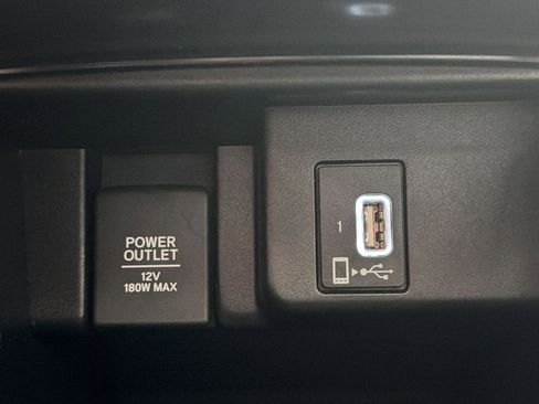 Used 2020 Honda Accord EX image 31