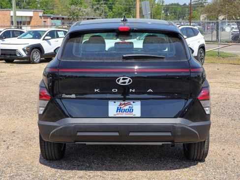 New 2026 Hyundai Kona SE image 24