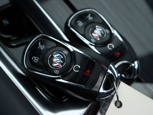 Used 2024 Buick Enclave Essence w/ Experience Buick Package image 30