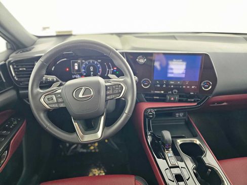 Certified 2024 Lexus NX 250 FWD image 18