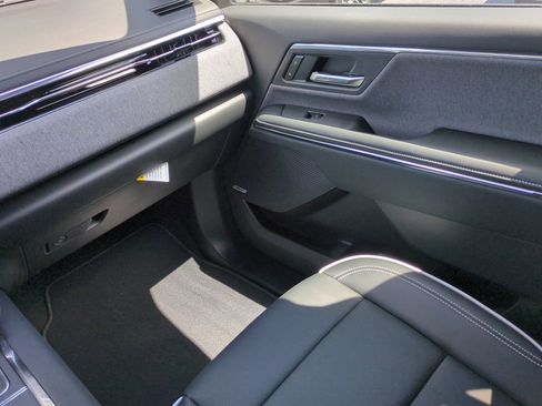 New 2026 GMC Sierra EV Elevation w/ Premium Package image 25