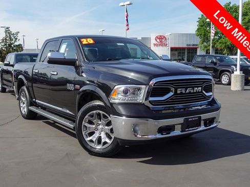 Used 2017 RAM 1500 Limited image 2