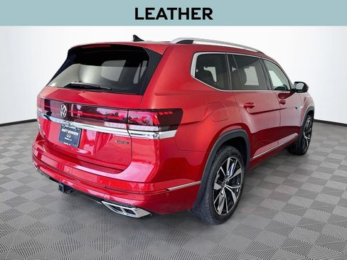 Used 2024 Volkswagen Atlas SEL Premium R-Line AWD/4WD image 5