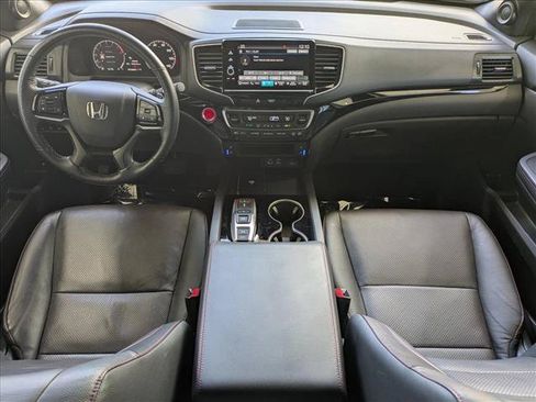Used 2024 Honda Ridgeline Black Edition image 17