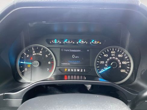 Used 2016 Ford F150 XLT w/ Equipment Group 301A Mid image 22