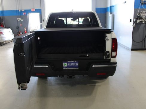 Used 2018 Honda Ridgeline RTL-E image 15