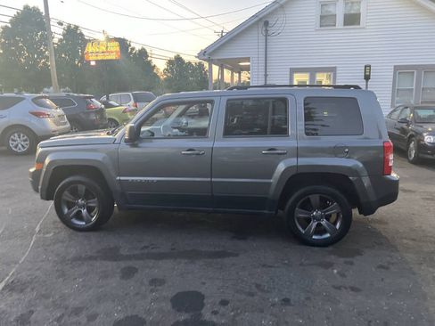 Used 2012 Jeep Patriot Sport w/ PWR Value Group AWD/4WD image 10