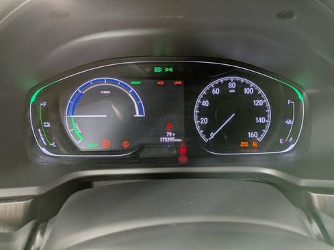 Used 2019 Honda Accord Hybrid image 5