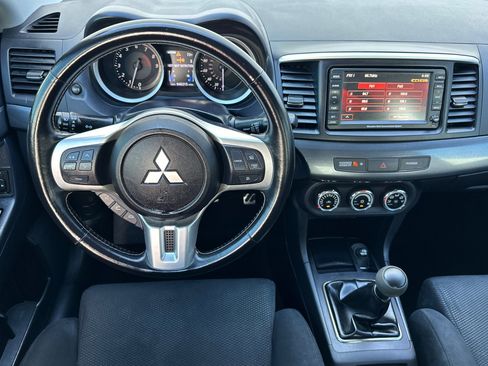 Used 2010 Mitsubishi Lancer Evolution GSR image 16