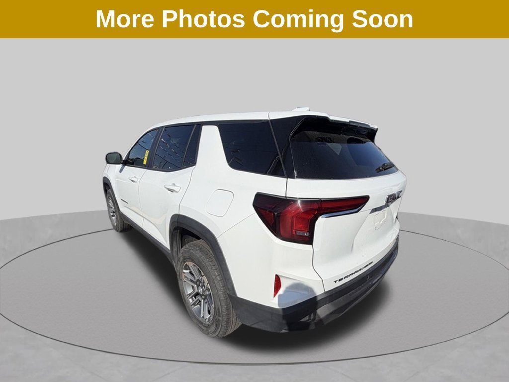 Used 2026 GMC Terrain Elevation AWD/4WD image 3