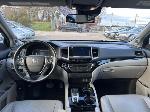 Used 2017 Honda Pilot Elite image 35