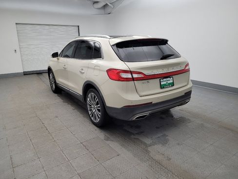 Used 2016 Lincoln MKX Reserve w/ Driver Assistance Package image 5