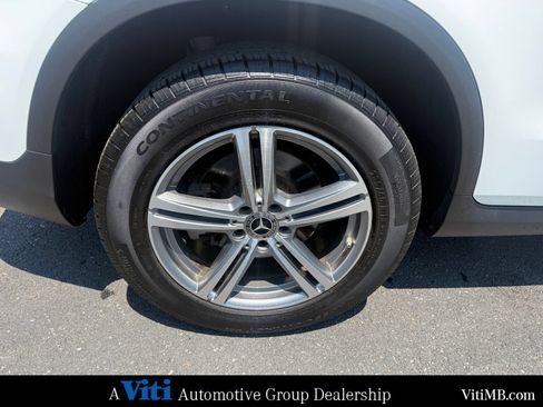 Used 2021 Mercedes-Benz GLC 300 4MATIC image 14