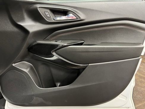 Used 2024 Chevrolet Trax RS w/ Driver Confidence Package image 23