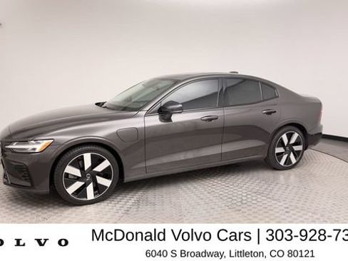 Certified 2025 Volvo S60 T8 Plus w/ Climate Package AWD/4WD image 6