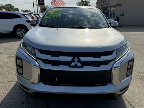 Used 2024 Mitsubishi Outlander Sport AWD image 2