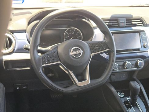Used 2023 Nissan Versa SV w/ Trunk Package FWD image 8