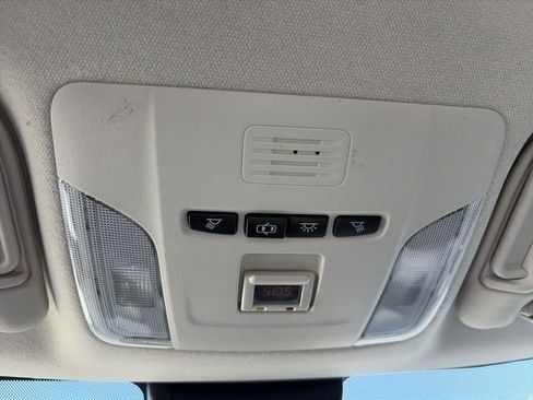 Used 2020 Toyota Corolla LE FWD image 21