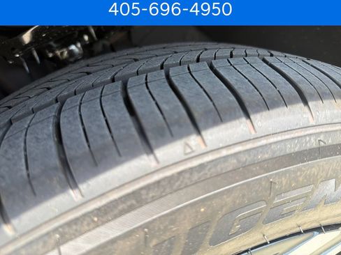 Used 2026 Hyundai Tucson SEL Plus FWD image 12