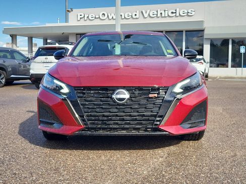 New 2025 Nissan Altima 2.5 SR image 3