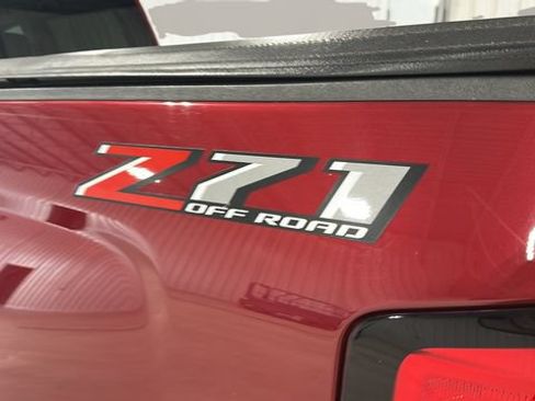 Used 2019 Chevrolet Silverado 2500 LTZ w/ Vortec Plus Package AWD/4WD image 9
