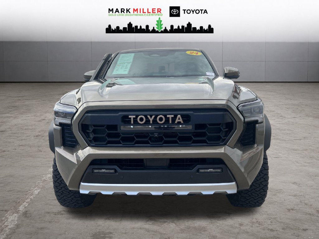 Certified 2024 Toyota Tacoma 4x4 Double Cab Hybrid image 9