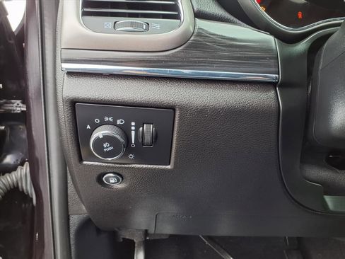 Used 2020 Jeep Grand Cherokee Limited image 14