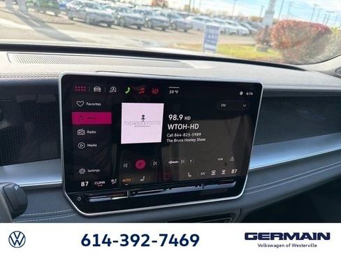 New 2026 Volkswagen Tiguan SE R-Line image 24