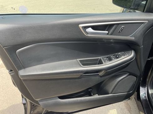 Used 2024 Ford Edge SEL AWD/4WD image 10