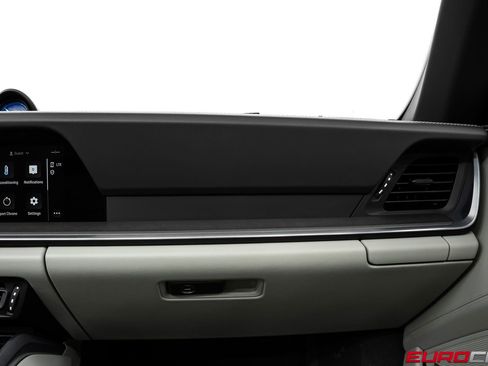 Used 2022 Porsche 911 Turbo S image 36