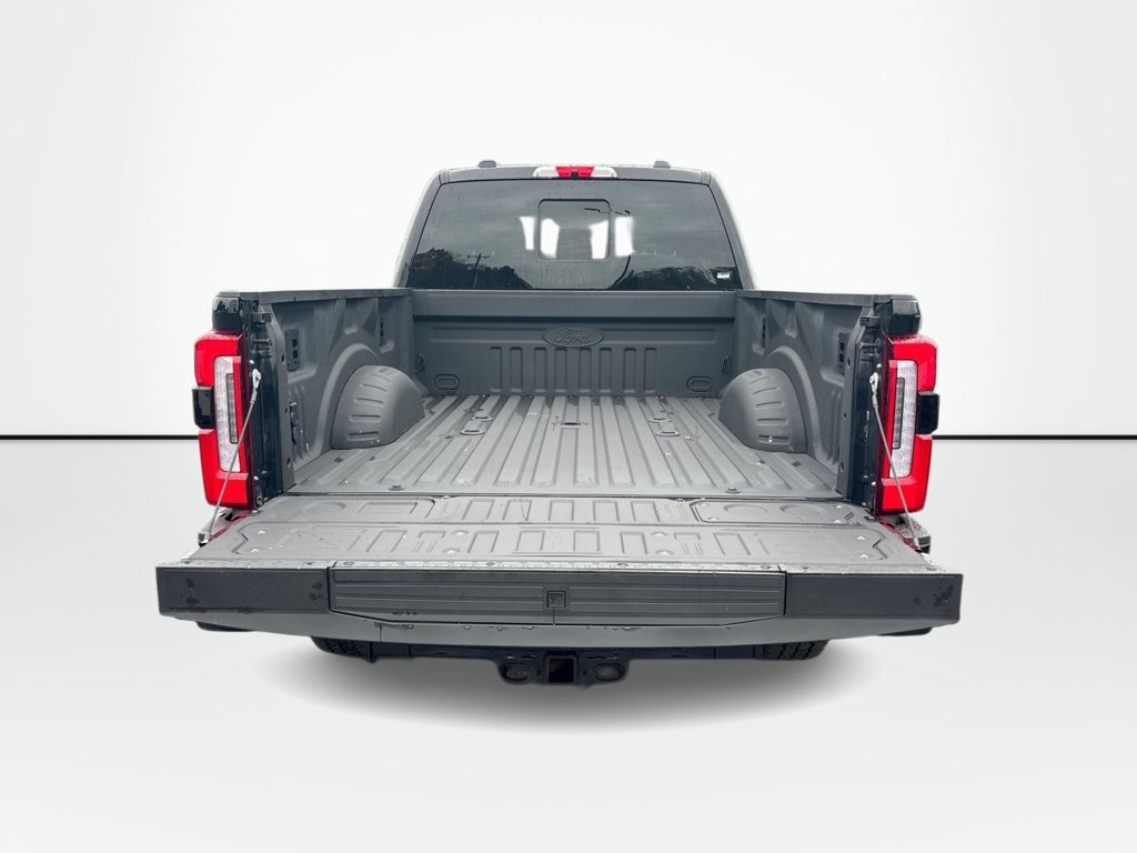 Certified 2025 Ford F250 Platinum AWD/4WD image 11