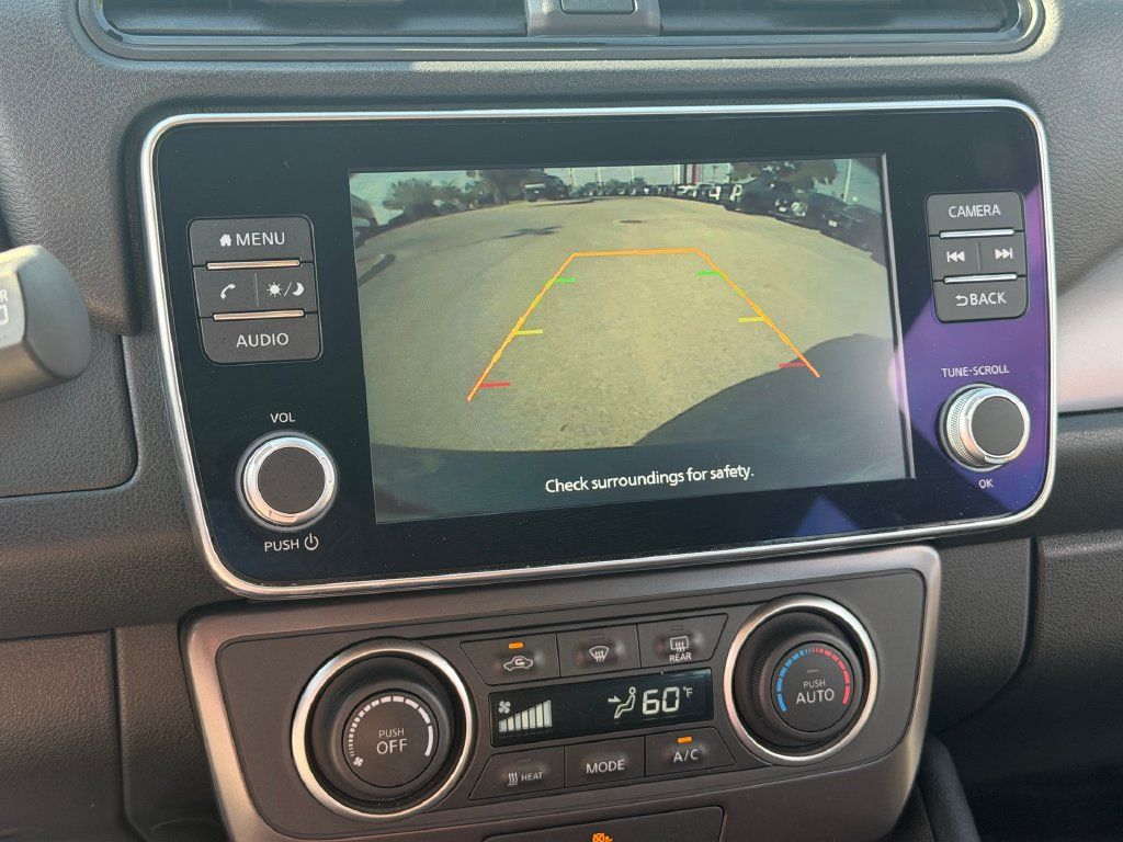 Used 2025 Nissan Leaf S FWD image 19