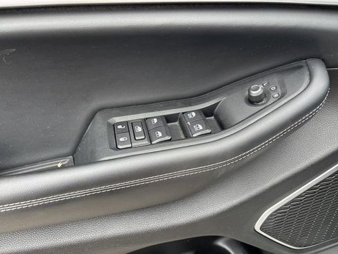 Used 2022 Jeep Grand Cherokee Limited AWD/4WD image 28
