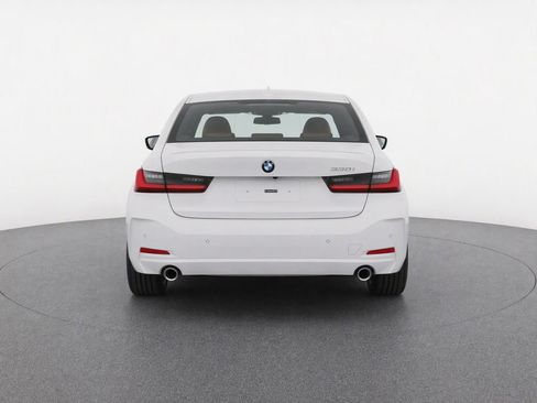 Used 2025 BMW 330i Sedan RWD image 4