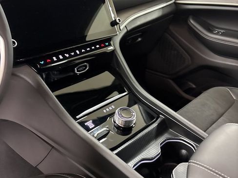 New 2026 Jeep Grand Cherokee Altitude AWD/4WD image 14