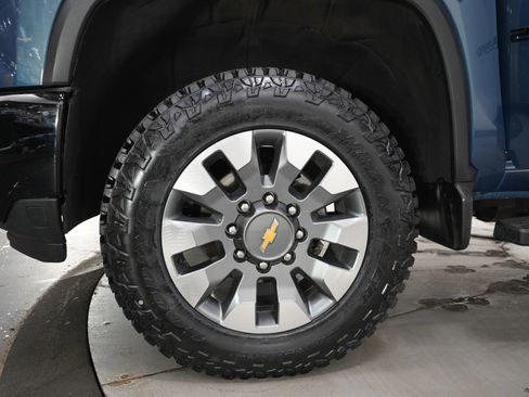 Used 2024 Chevrolet Silverado 2500 Custom w/ Custom Convenience Package AWD/4WD image 30