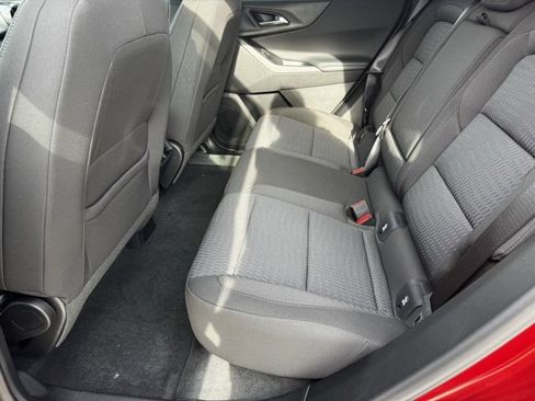 New 2026 Chevrolet Equinox LT image 6